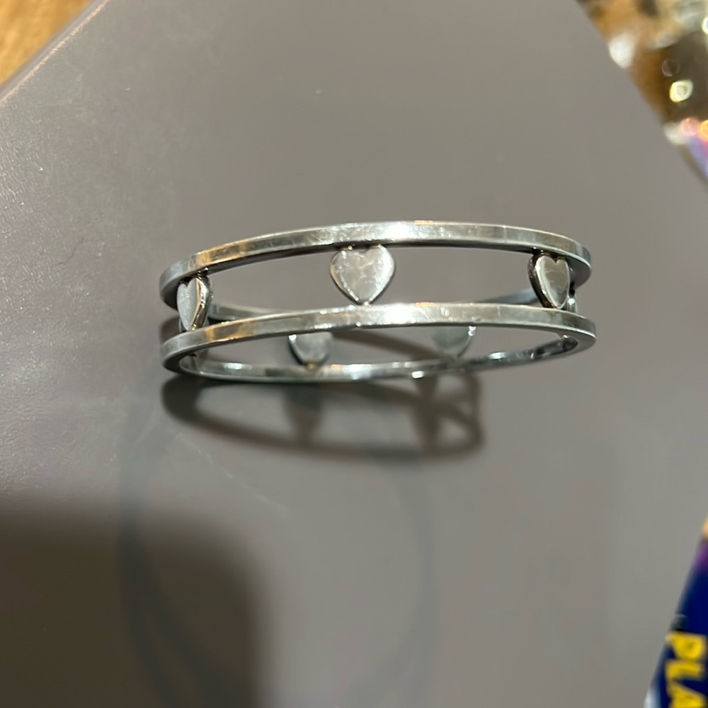 Tiffany & Co. 7 heart stencil bangle - Picture 8 of 11